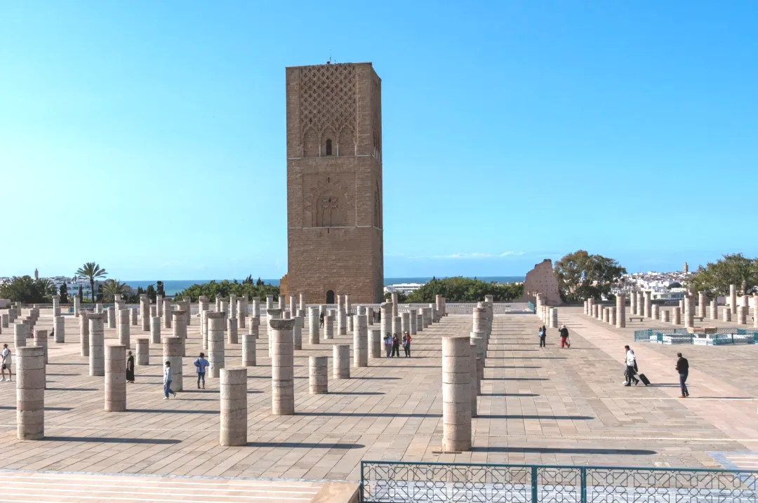 4cf93632e10dda250160ef2d9b3d8e6d-sz_1899249