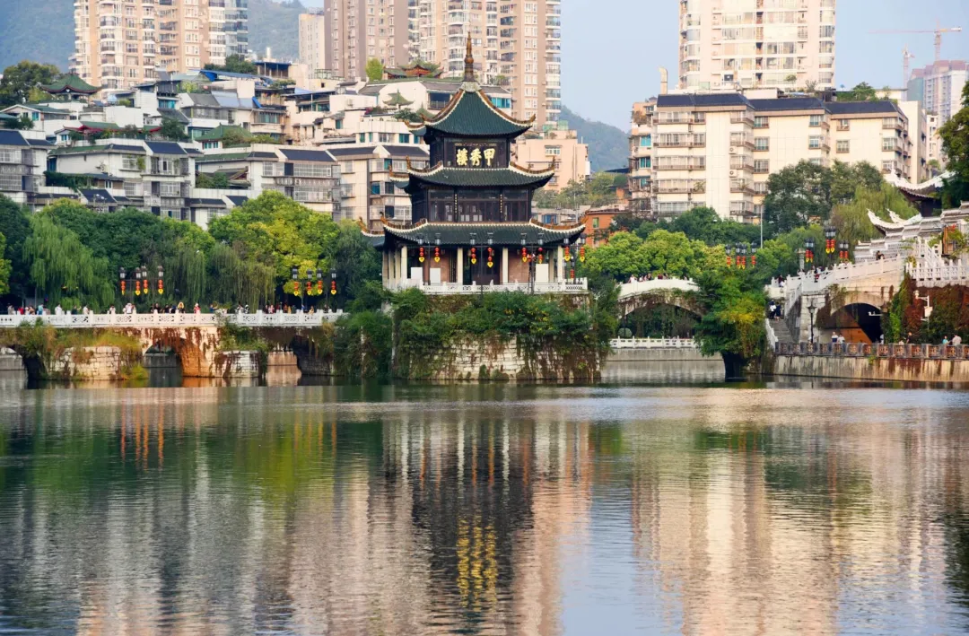 4d7aeff3717c14b3ded309c5031b9d3a-sz_541047