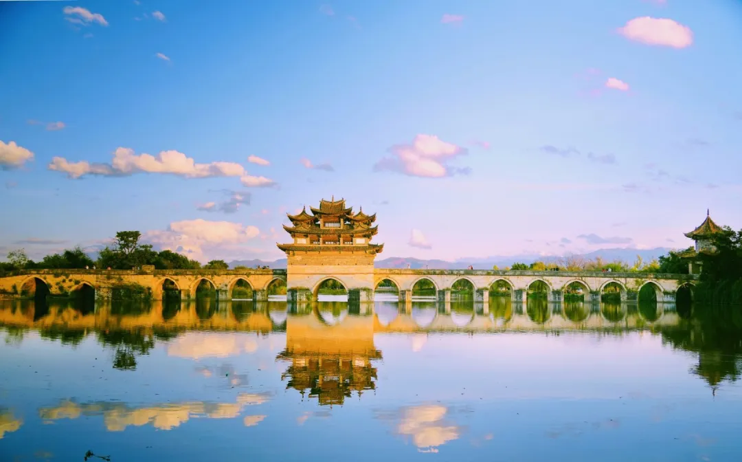 4d896235a889e537da482e4a9f9f1a38-sz_199233-1