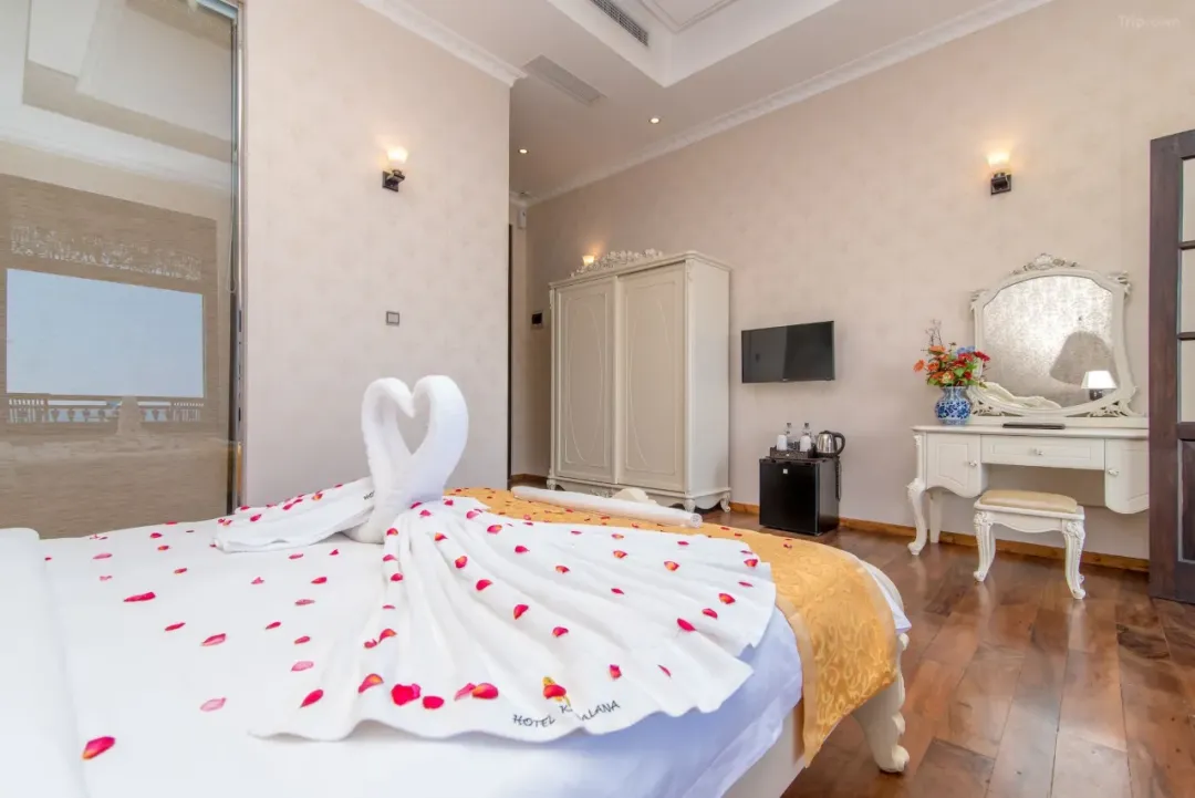 4e00a7e348ae2c54f85f41cc29ab93cb-sz_1036492