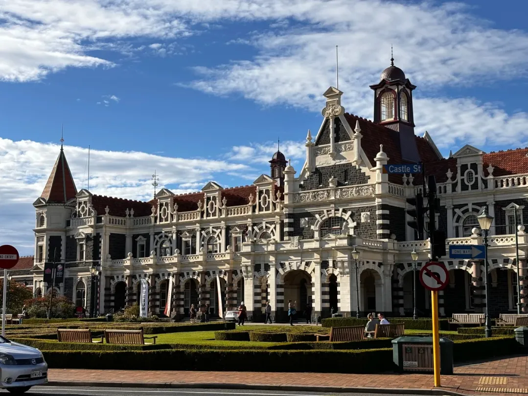 51cbc85d2be35ca03c7f0dd015389daa-sz_475265