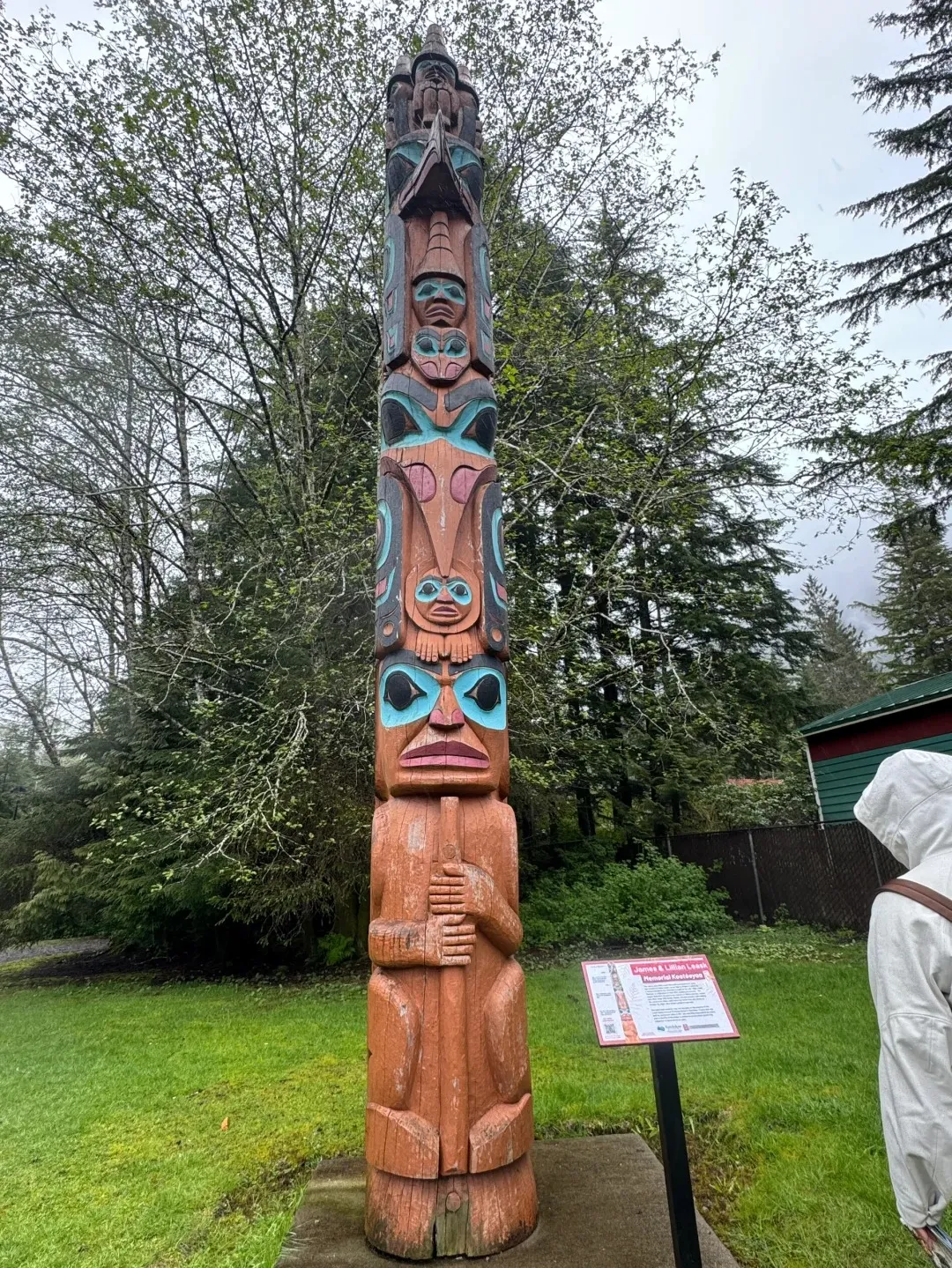 5273a912f0024a853b6d7c831c817369-sz_777525-1