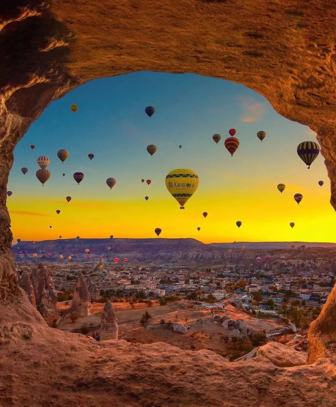 52f8643f62f1a12966523047f7c4a530-sz_370785-1