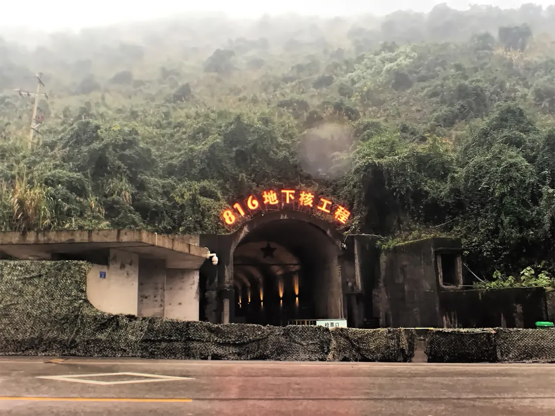 5795d062d0754ef8eed09b27795f00fc-sz_1761073