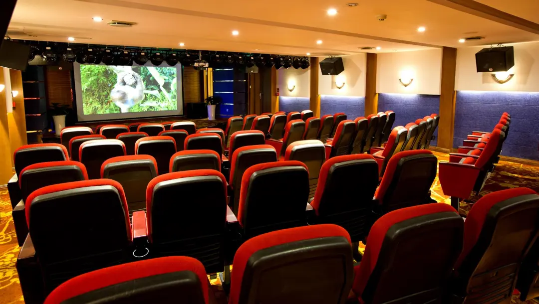 589ca581a6ebff6023db3b03b13669b8-sz_272037