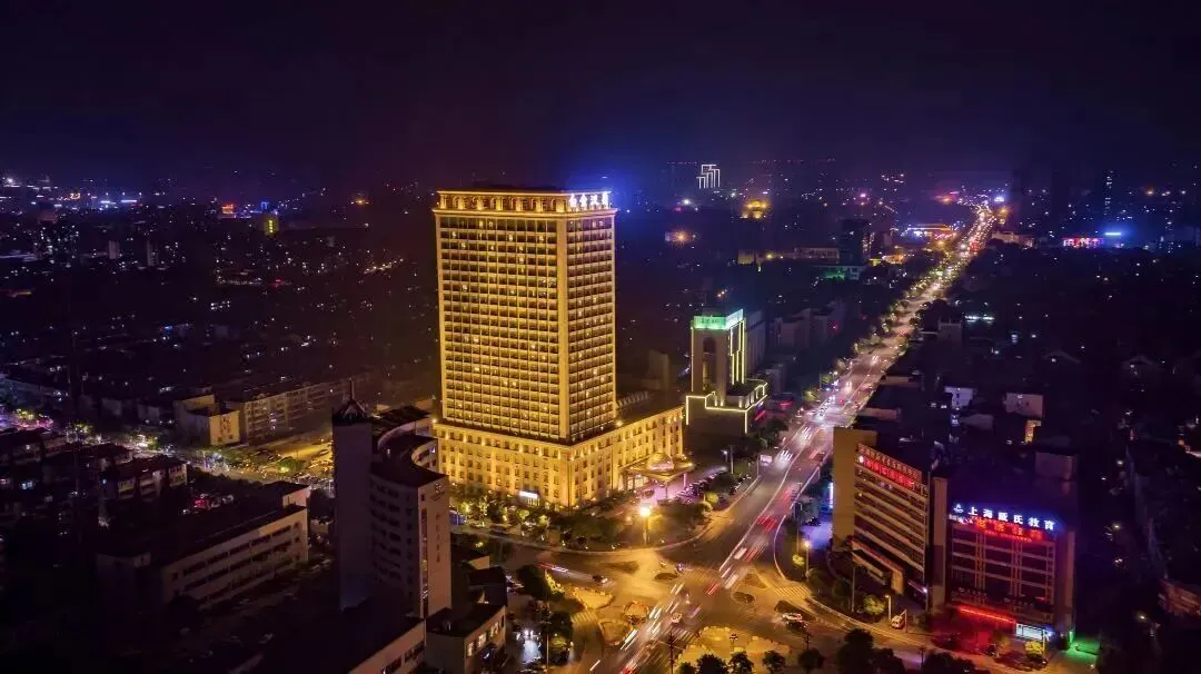 59065f0ad45919eb7458d571f76f3650-sz_104147