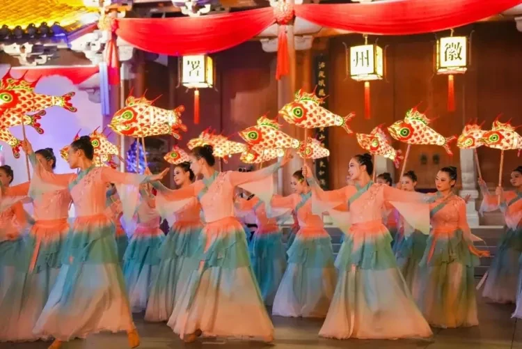 59d594dfe8c5c801e393a8c096de241d-sz_126124