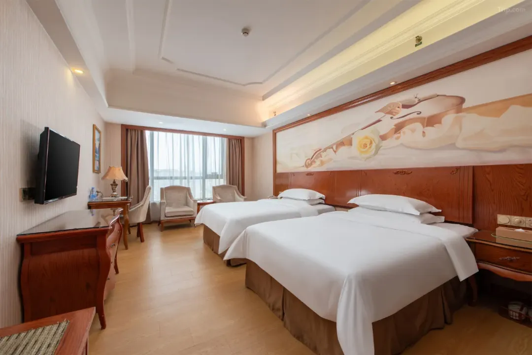 5aa5aabc21985e57df3d3872ded6e889-sz_881082