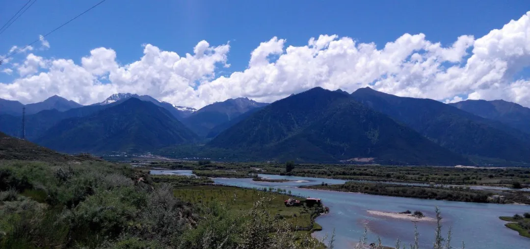 5bc3f8f176df98946f63c29b3cbb10ba-sz_188148