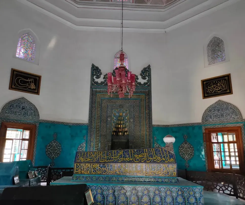 5d7a66ee49597a75a36772c711eeb758-sz_257425-1