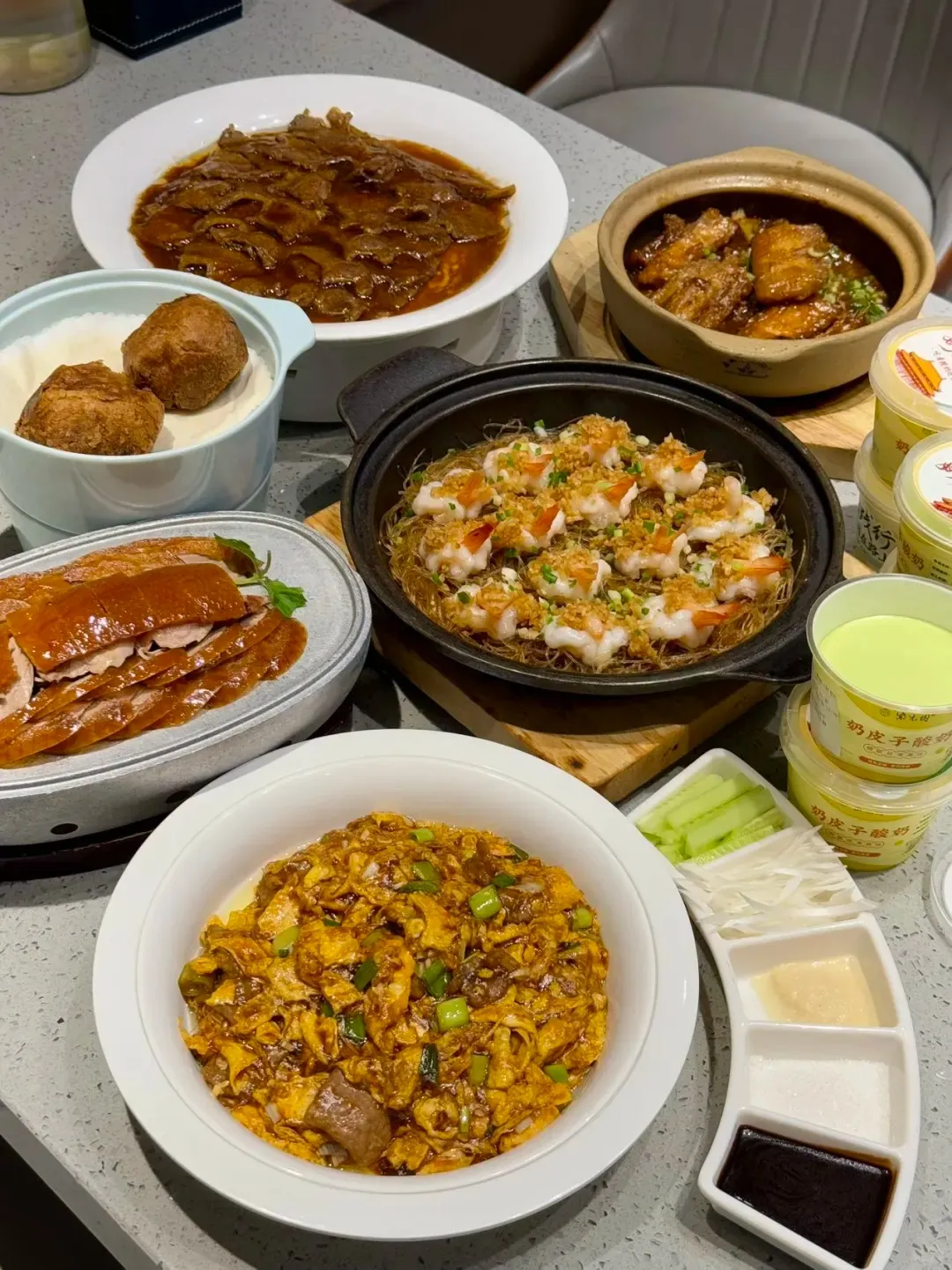 5d958ef2aeeec1c24f18251e464433b5-sz_421136