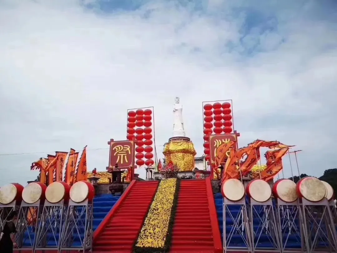 623055885783bc585a75bc834ca72475-sz_107154