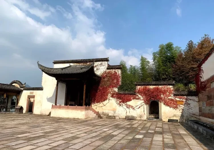 639c237e5cdb20644e38c34f85222a16-sz_160124 639c237e5cdb20644e38c34f85222a16-sz_160124