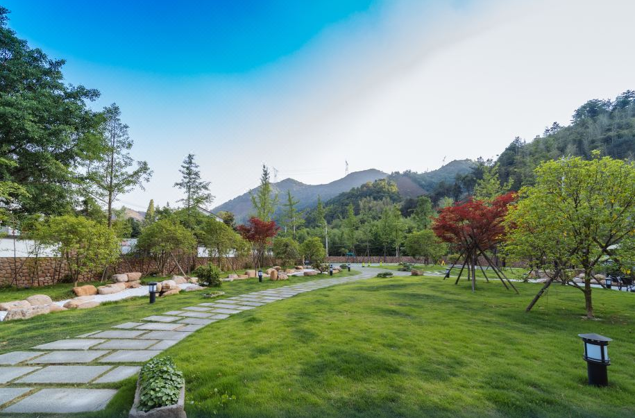 【春节来安吉】西米度假庄园~吃丰盛农家菜，餐餐丰盛，包饺子~放烟花~围炉煮茶，推窗见山，枕星入眠~棋牌/唱歌都免费~~