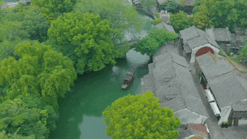 梦回枕水江南嘉兴城 乌镇云栖度假4日聚会499元丨赠3自助早6正含大巴。免费包厢棋牌、K歌！ 枕水乌镇一秒入画，等你来打卡