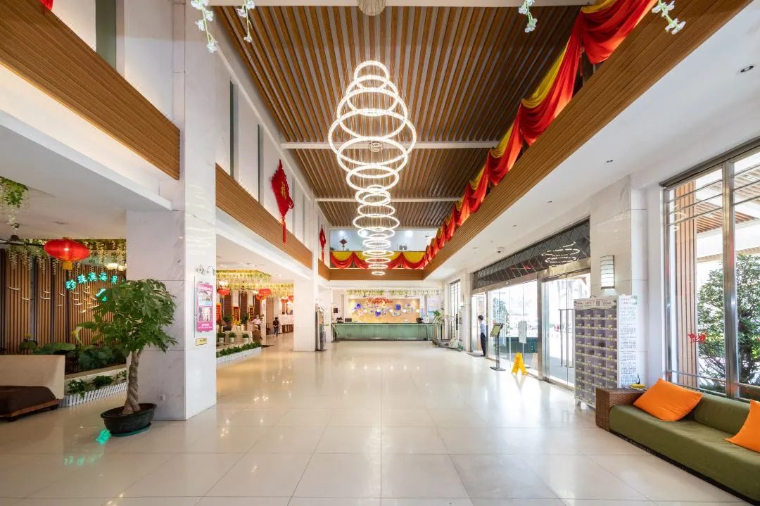 64986330df7fd8b39f6d78ea7baf5bcd-sz_146096