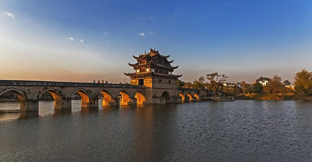 64adb6e0cf7715c6f524f31683421ad2-sz_209427