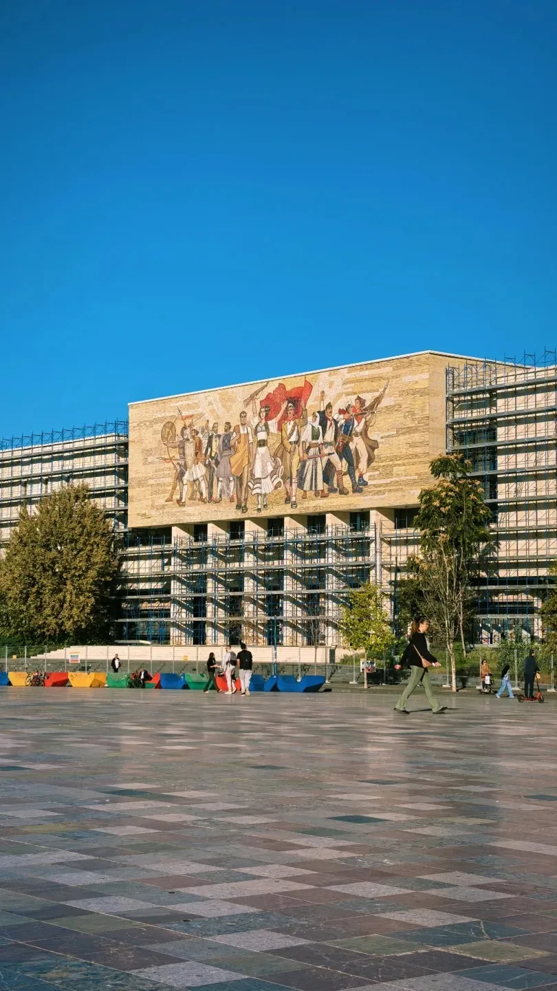 64de83721f8d0cb86cddb224e54a2561-sz_420047