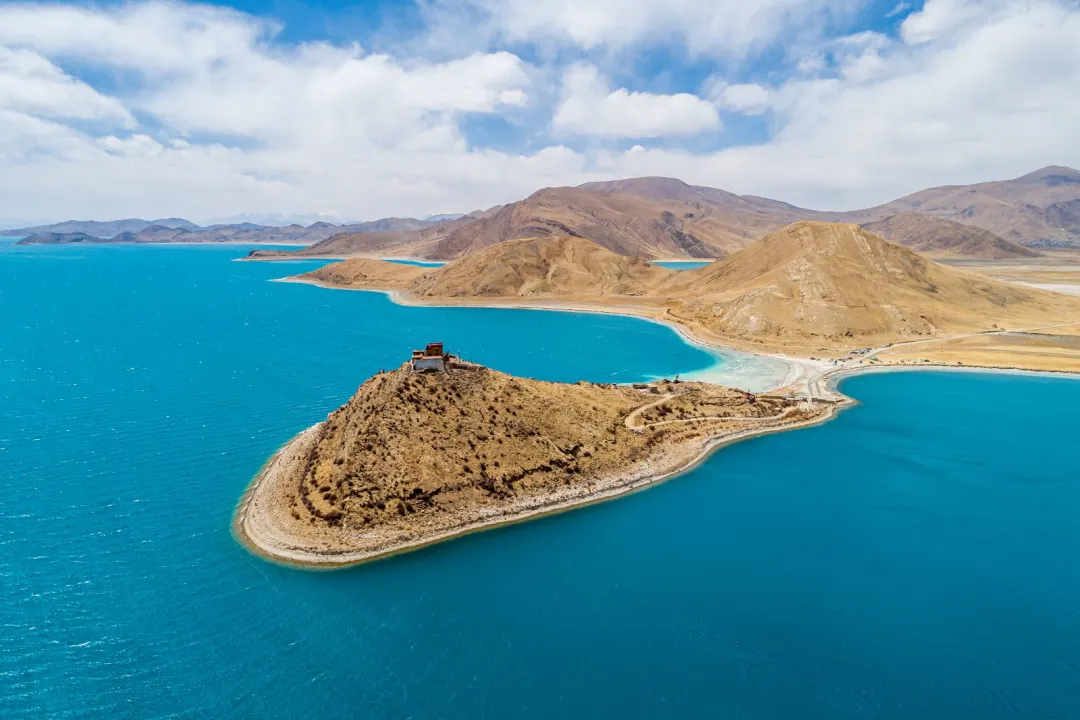 67e246092c2d374bfddd52401f9a4bfc-sz_236351