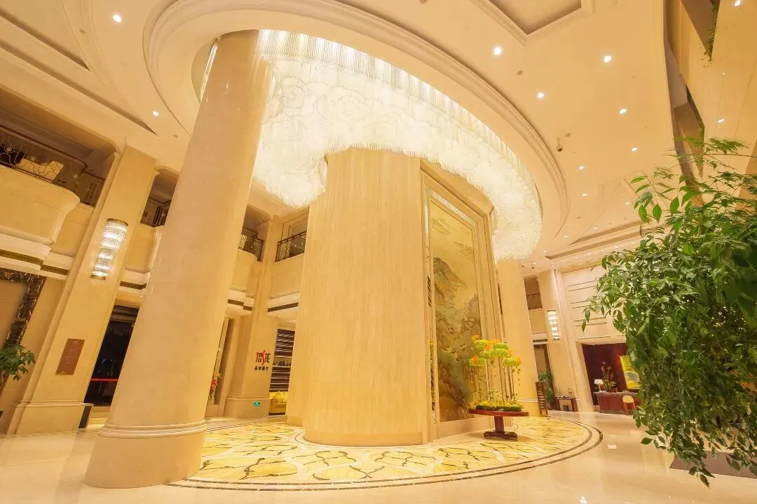 69959ad371135d7356cbe3829ba7b635-sz_127634