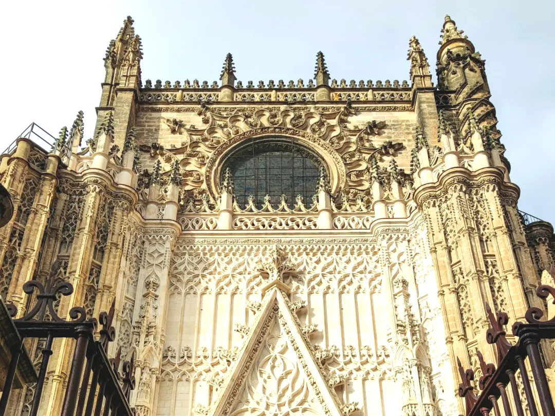 6b1f743760ccfc3a5d7b4d753c3e52d8-sz_3175956