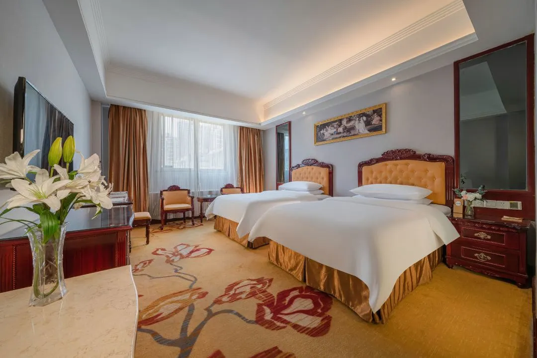 6b480b91f4fd45a483b1297b9d69b8ef-sz_102767