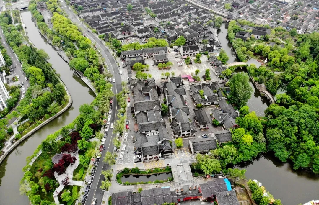 7378b4102890d2ae67d1074da6fa02e8-sz_2086163-1