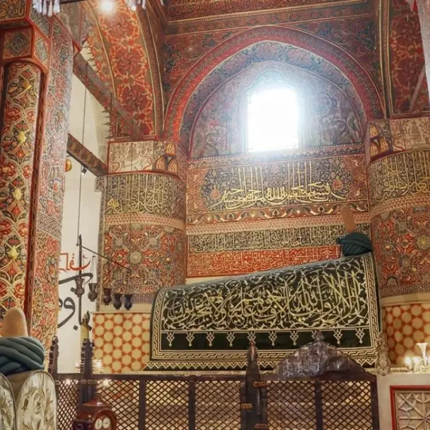 73e9204582709a5b2c50bd8d07ebe02d-sz_379801-1