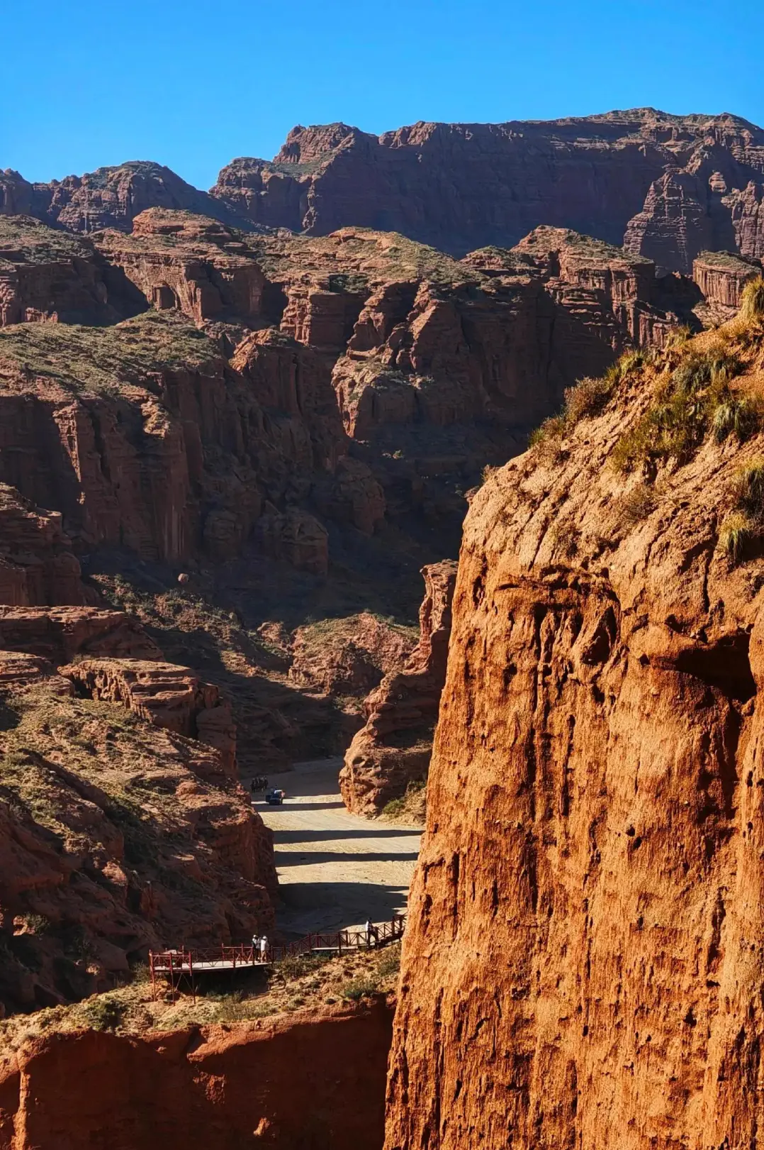 783085a41625ea9753477a739af7d1a1-sz_791089