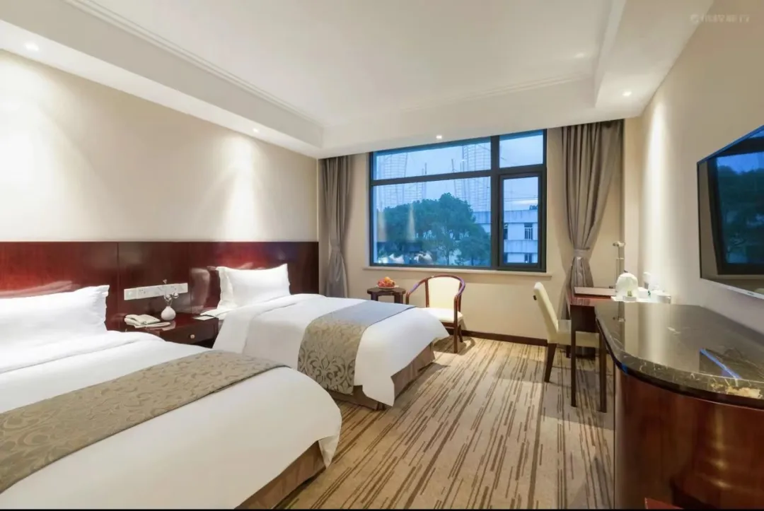 7be493c8a642c46d207308af2abf1e12-sz_221504