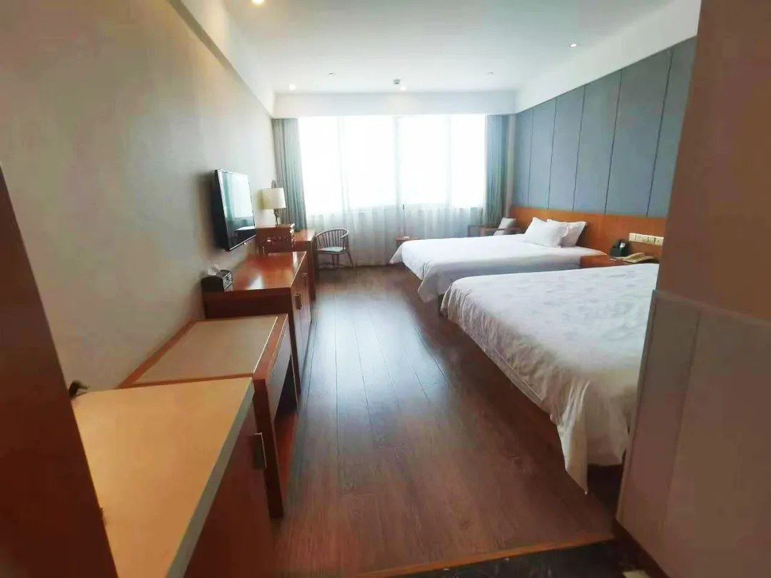 7eb8838fe7d03bf5711508ff67ef3213-sz_128553