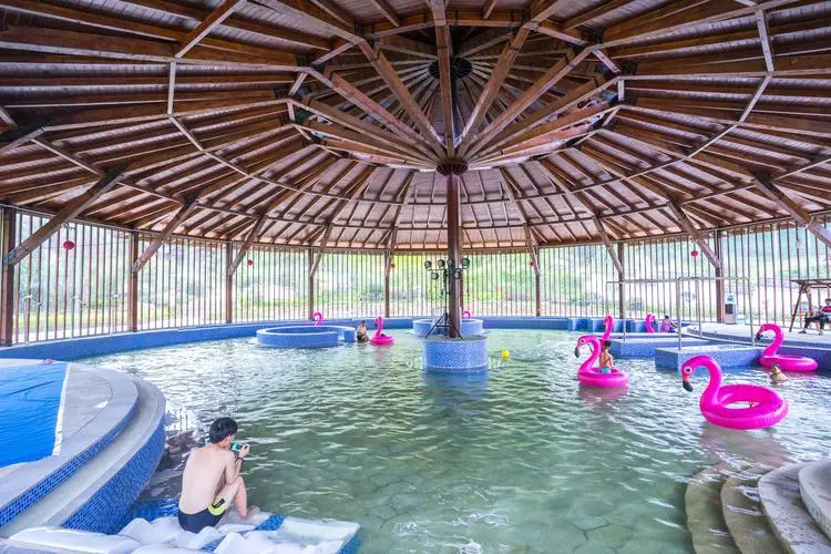 7f25ba3eda3a346d88e1a0a153e0eabf-sz_102055