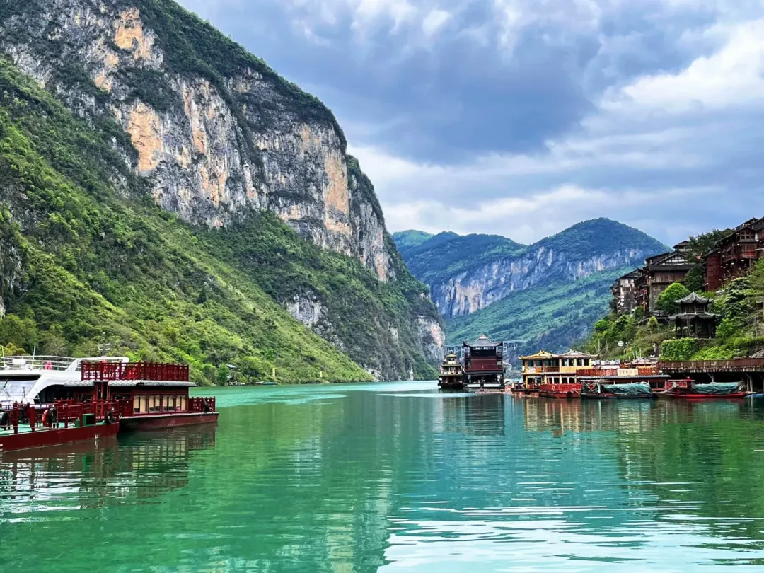 7f955956f1565a6ac70d712d5cc24156-sz_2970123