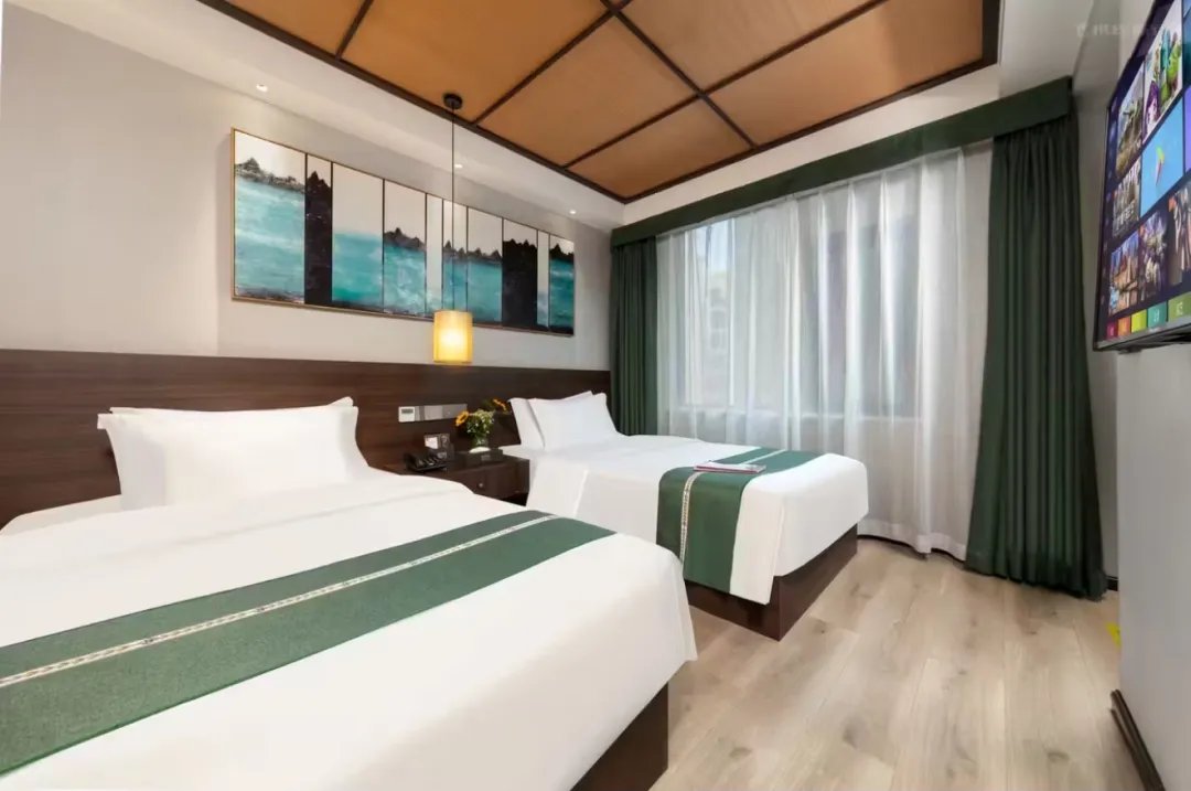 8226153f0b64fe0ce330ab841d98cce7-sz_169891-2