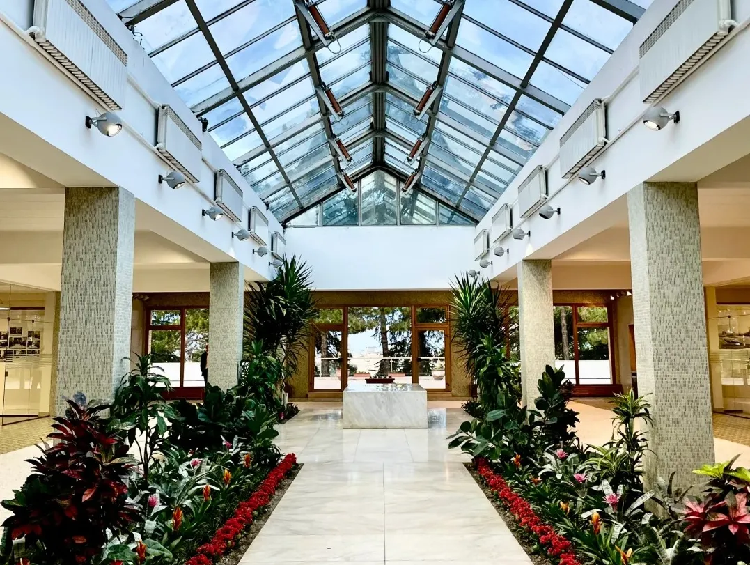 83cde8028b944fd8971fe8dda8b1f917-sz_558156