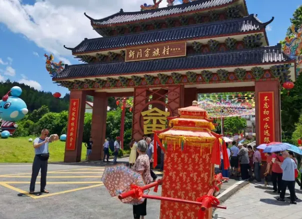 8554296daee482a53c9c558c8d712048-sz_757411-1