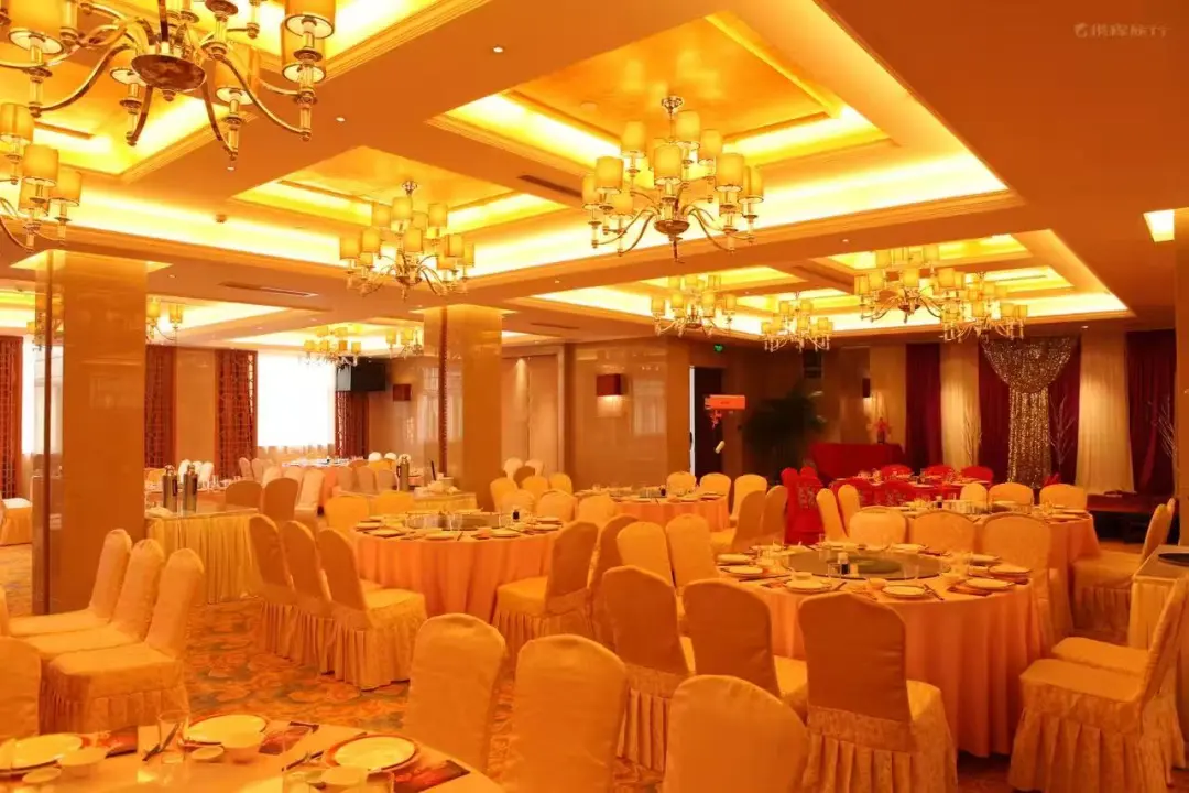 85a5838ec84d941929886229e9183d69-sz_146782