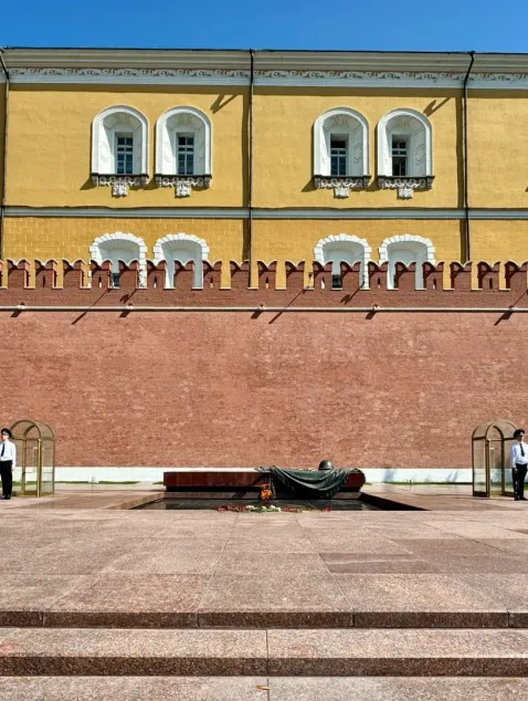 87a6bbedebbe32bf002be7f3292b9f77-sz_780505