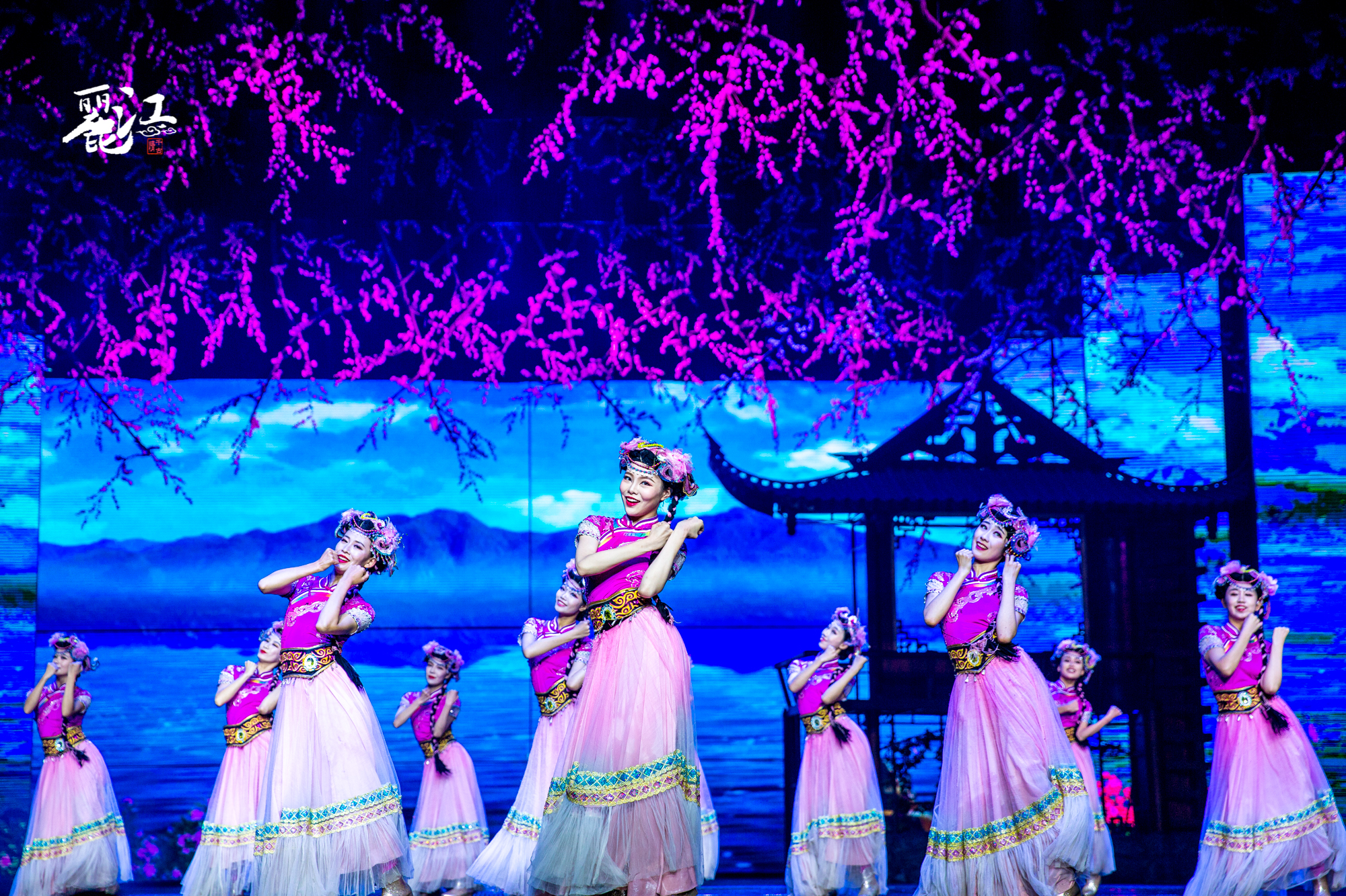 8b9eec327f4f4c10af130eeacf18e4a3