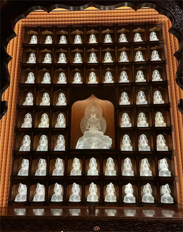 8d1270a5d15ba74f1473e8aabd9bfa38-sz_483967-1