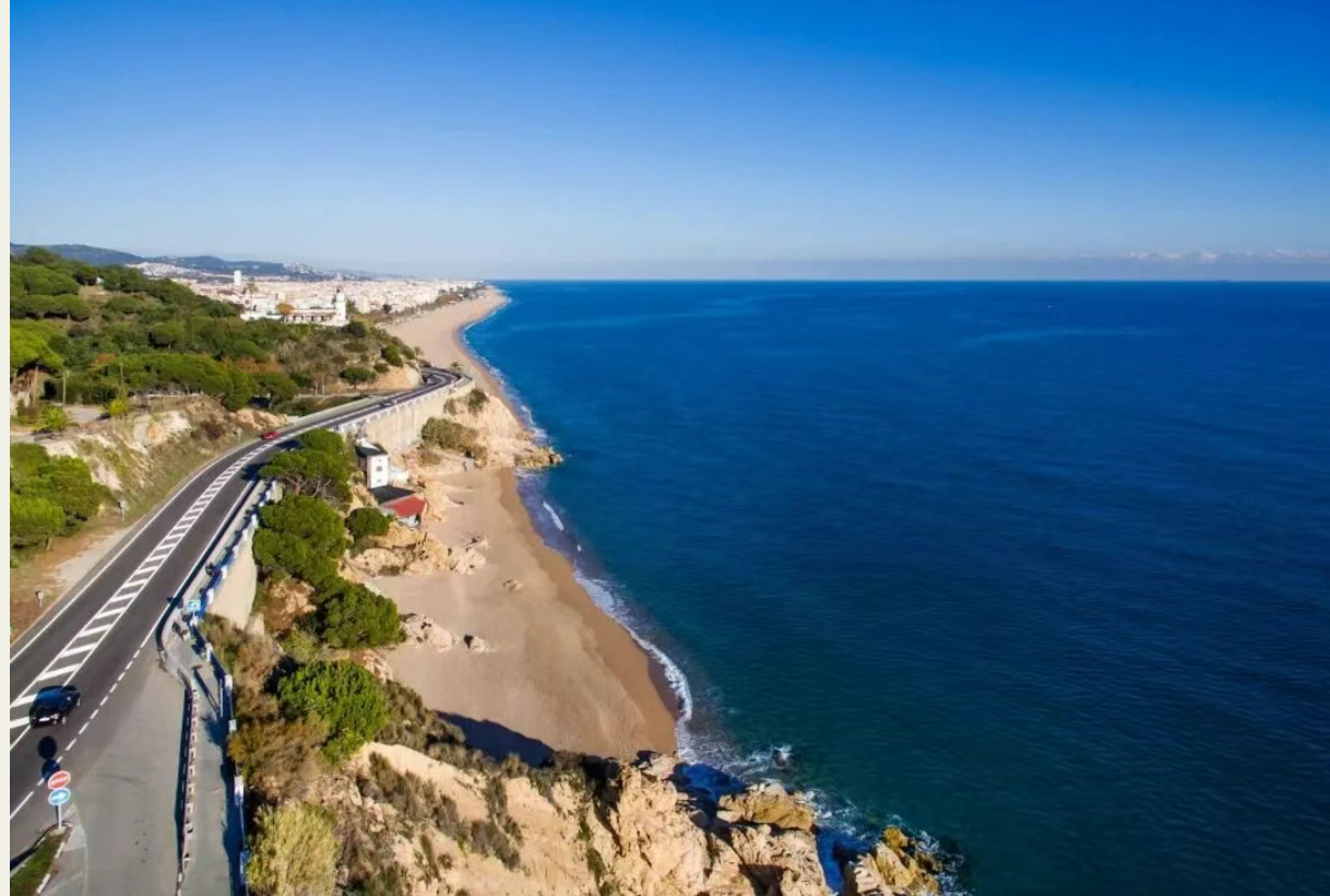 8d86580d5b2e48ab54be72f53a9a6939