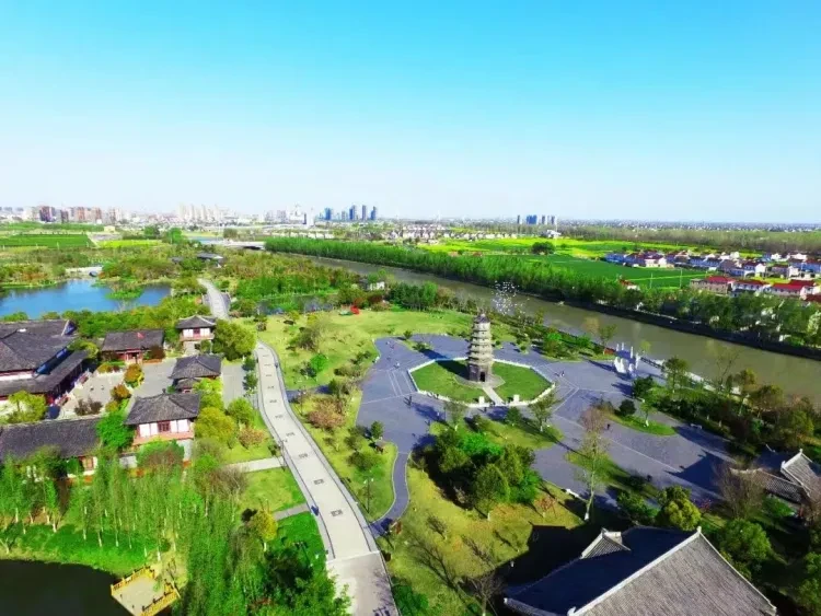 8da0fa661eb89a9960d78936d59ff30c-sz_268290