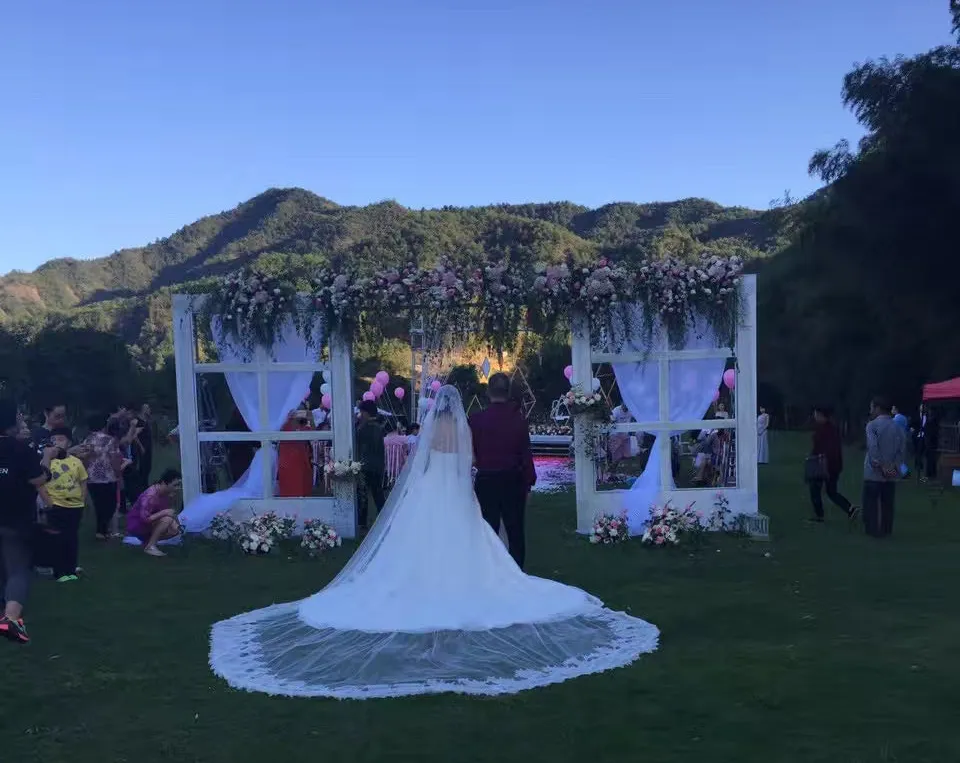 905e629343f4c4ef04ae3510bce7fb50-sz_1237030