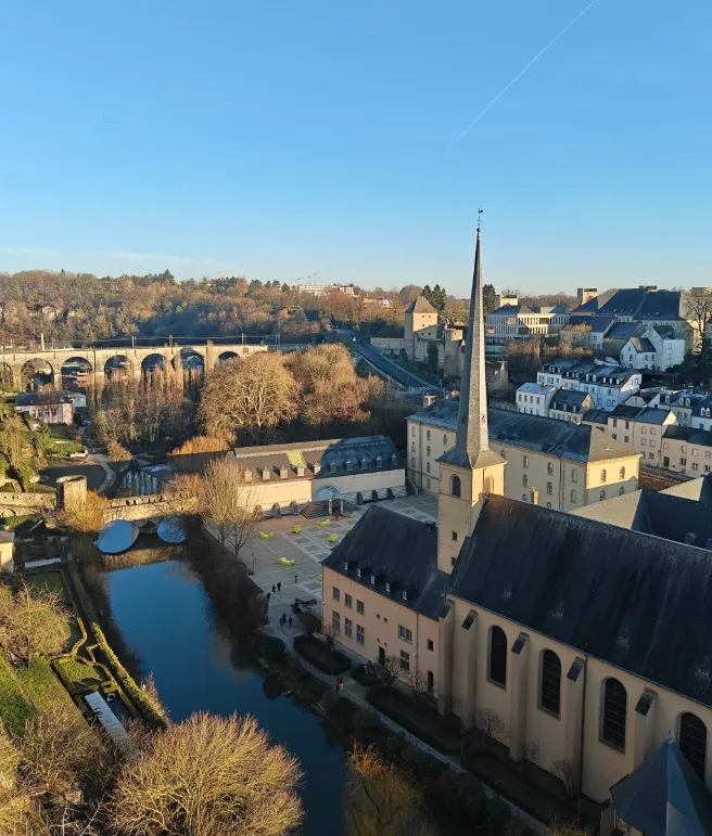 90f89db348bc2a3f6de07a5f77a4c270-sz_870693