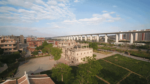 940909c184fe3405a8346cc215740422-sz_1844313-1