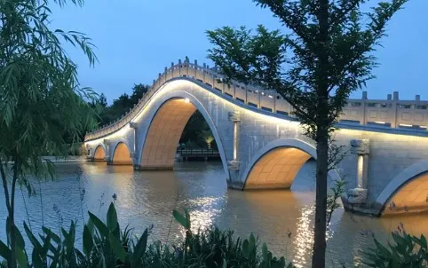 95bf4e08fb324610b42daa14ba9d3916-sz_302446