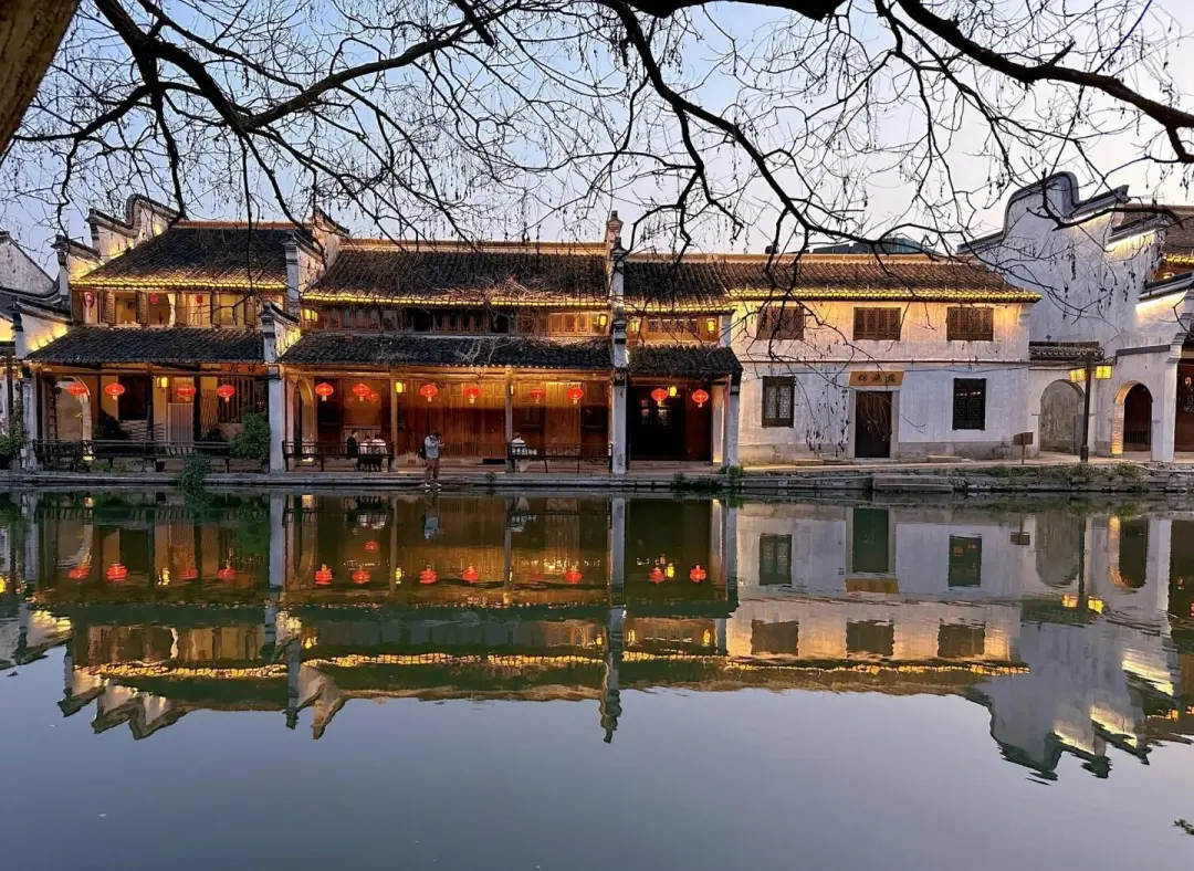 9982814016d238f70177cf321c3edd8d-sz_365129