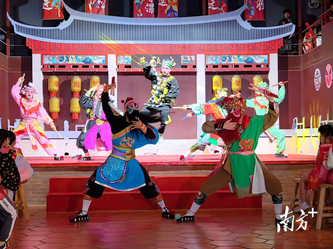 9ab8fceb187e8f9a428295bb82a89d50-sz_1226021