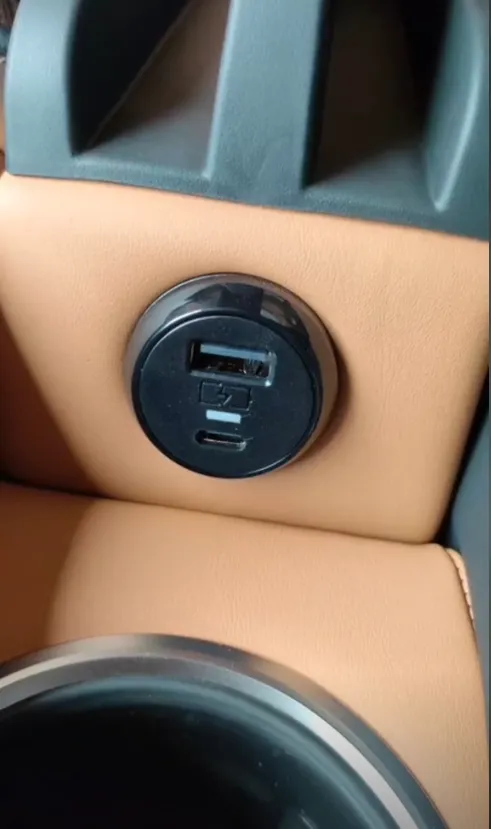 9b7c484d66174bef756792fe87cc1d14-sz_385414