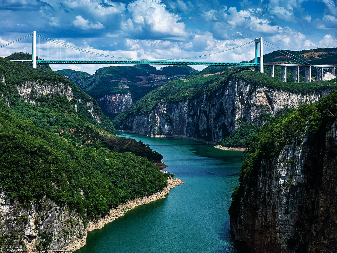 9e7d6c0fb08ee3a4344f7f8b71351daf-sz_10733214